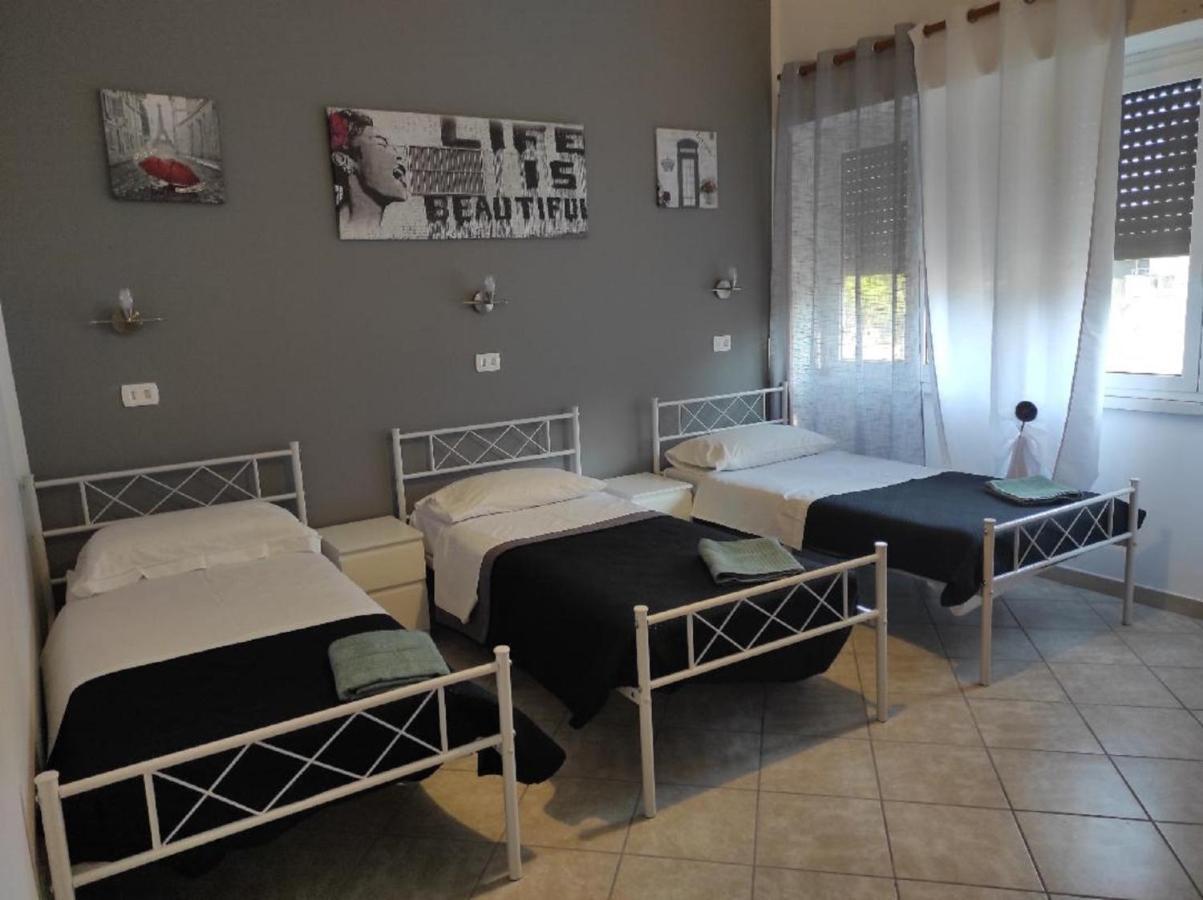 Casa Gio Hotel Lido di Ostia Eksteriør billede
